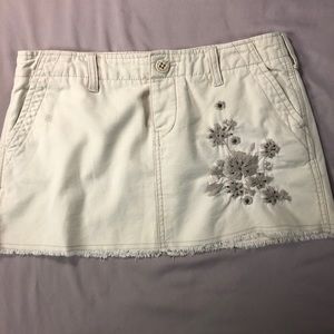 Roxy mini skirt